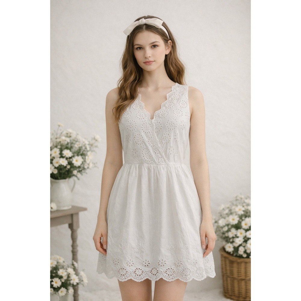J.Crew Eyelet Dress Women 6 White Embroidered Cotton Cotagecore Beachy Coastal
